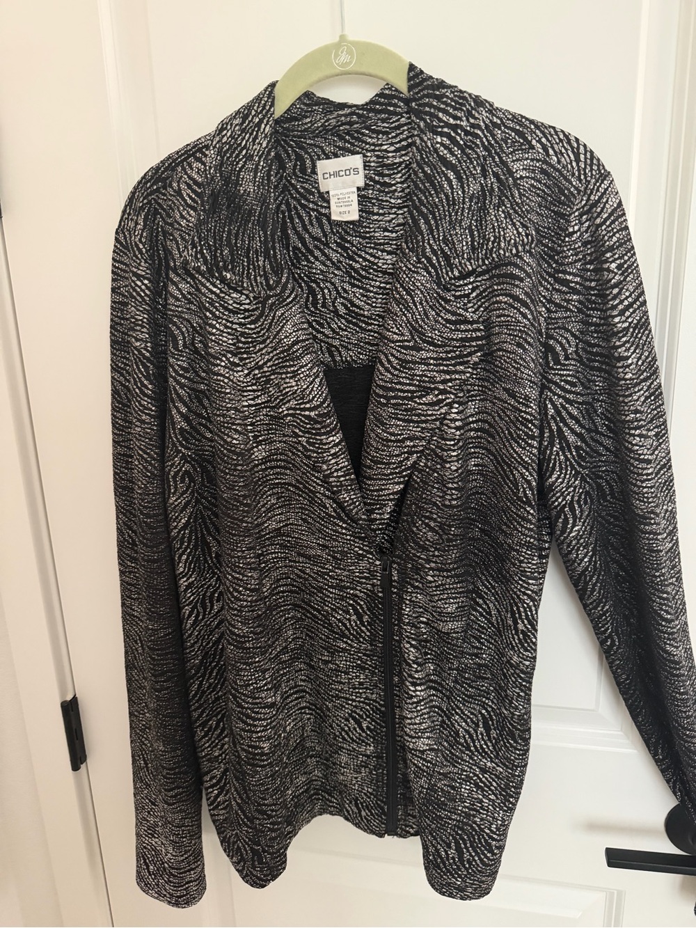 Chico's Black & Silver Wave-Textured Open Front Jacket